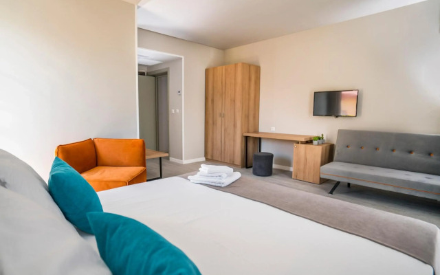 Nayino Resort Mamaia Nord