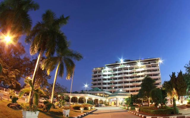 Grand Paradise Nongkhai