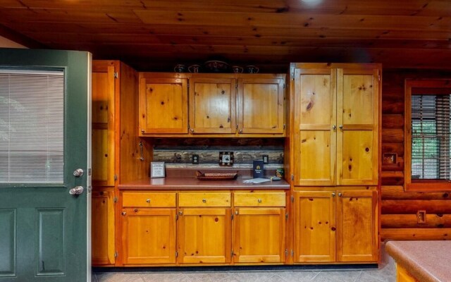 Cowboy Cabin on Stanley Creek