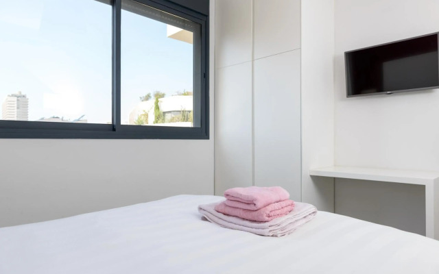 Nice 2BR in Hold North by HolyGuest