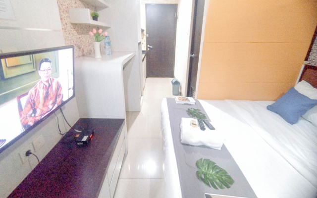 Modern And Tiny Studio At Tamansari Papilio Apartment – Guest Rooms – Surabaya