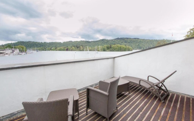 Macdonald Old England Hotel & Spa