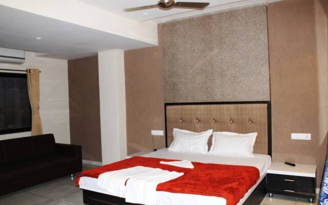 Dev Motel & Banquet