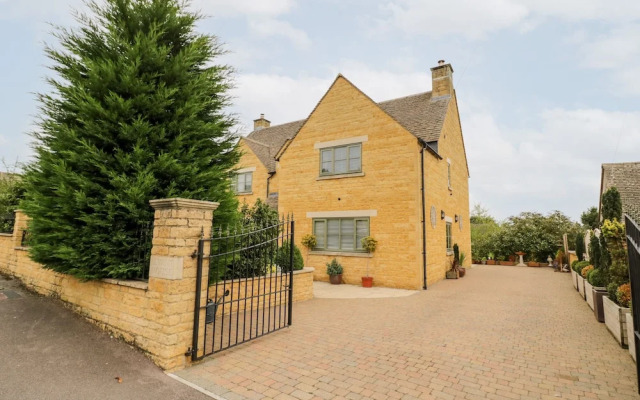 Levant House