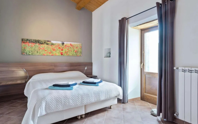 Apartment in Ripabottoni With Panoramic Views