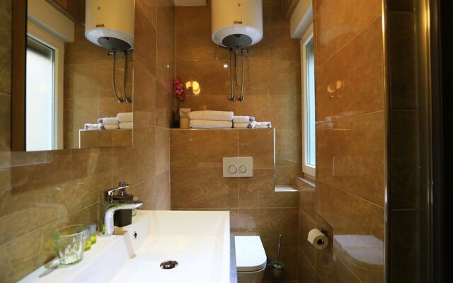 Scallop Rooms