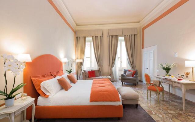 Luxury Bed and Breakfast Cerretani Palace