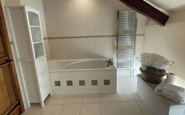 Rural Retreat - Private Hot Tub,