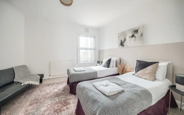 Sleeps7-pet&familyfriendly With Parking