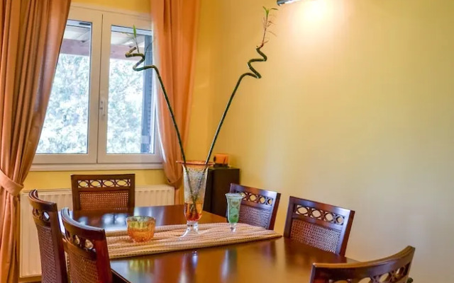 Villa Thea