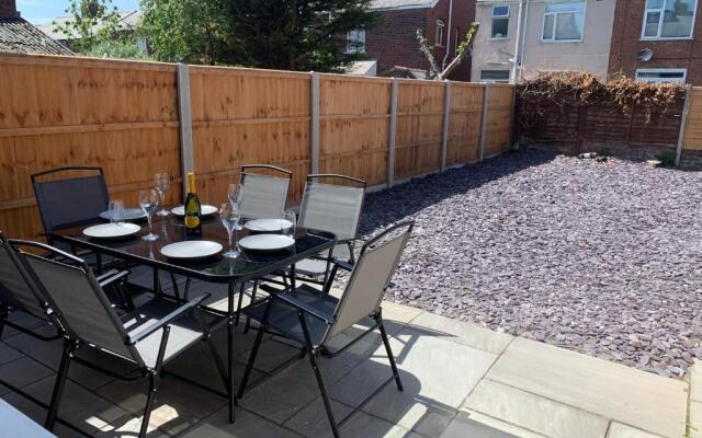 Modern fully refurbished 3 bedroom home