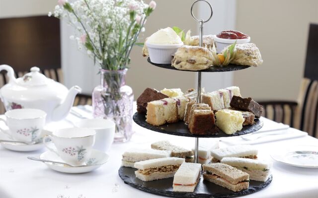 Ramada by Wyndham Cheltenham