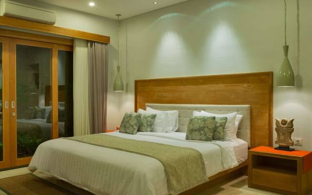 Imagine Your Family Renting a Luxury Holiday Villa Close to Seminyaks Main Attractions, Villa Bali 2043
