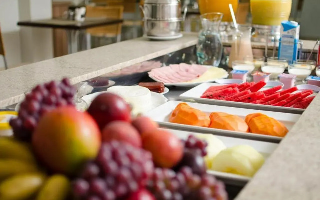 Serras Hotel Tangara