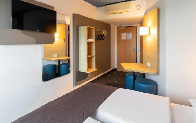 B&B Hotel Frankfurt-Hahn Airport