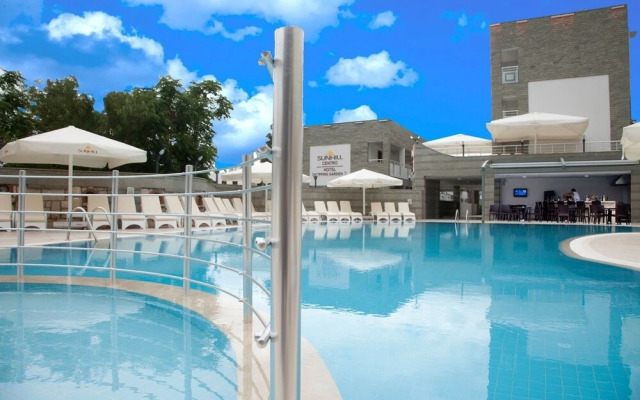 Sunhill Centro Hotel