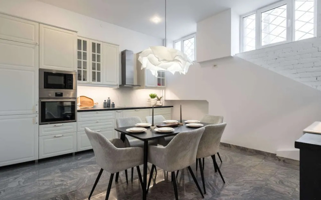 Stunning 3BR Apartment in Bucharest