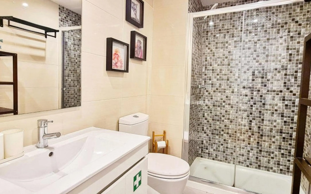 Charming Lisbon 7 by Homeful Homes