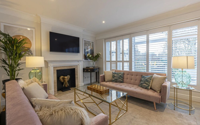 JOIVY Exclusive 3Br Home W/ Terrace In Chelsea