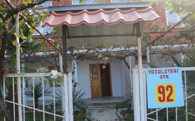 Guest House Vashlovani