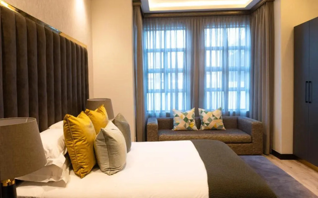 Zet on 9th Avenue (Adults Only)