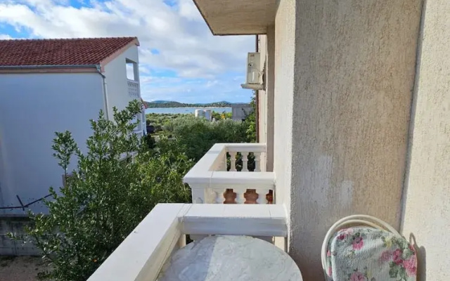 Studio in Tribunj Near Bristak Beach