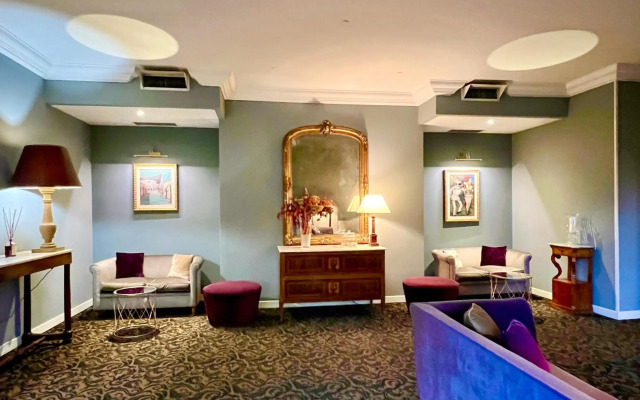 Fenix Hotel