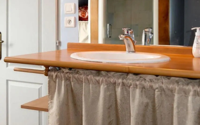 Holiday Home L'Hirondelle - SJD202