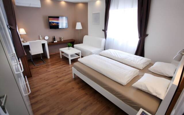 Dfive Apartments - Szervita