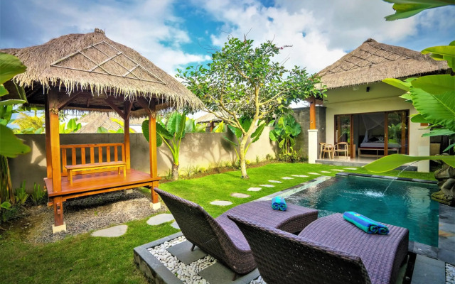 Three Gold Luxury Private Villa