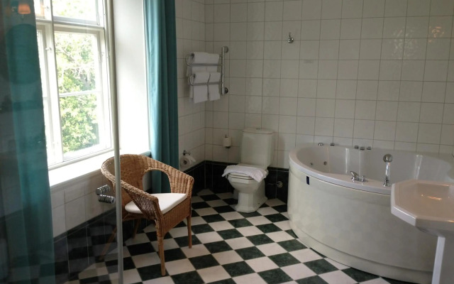 Vidbynäs Gård & Konferens