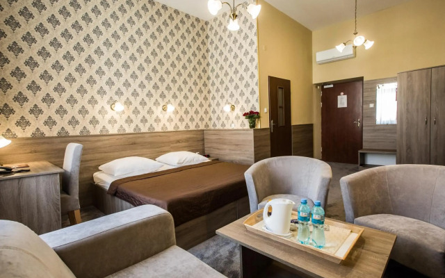 Hotel Maksymilian