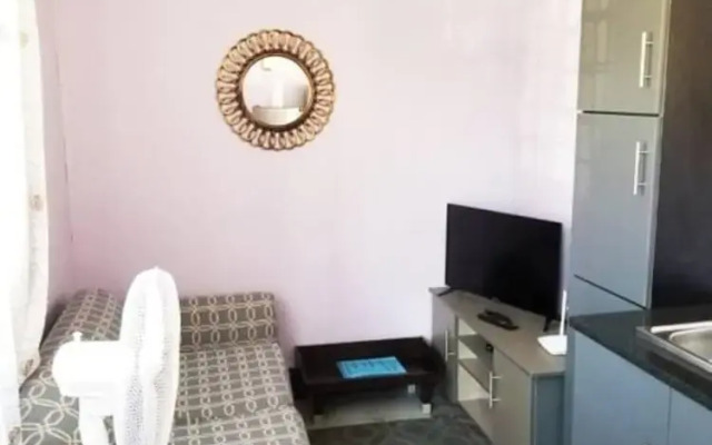 Travelnest Tranquility Tiny Home