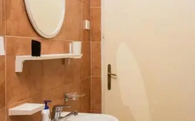 Apartment Tranquilo- Two Bedroom Apartment With Garden View