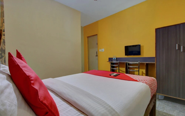 OYO 2420 Ashwa Comfort