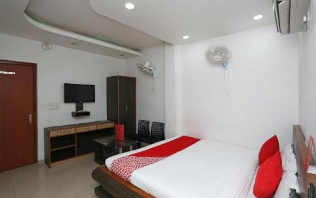 Oyo 28095 Hotel Yuvraj