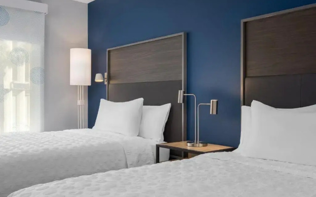 Tru By Hilton Phoenix Midtown