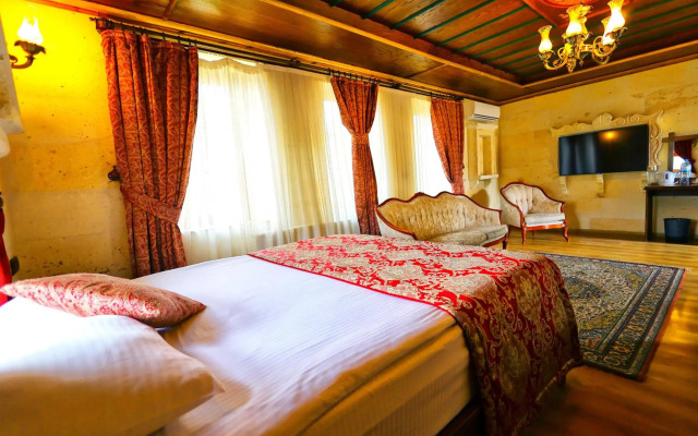 Empire Cave Hotel