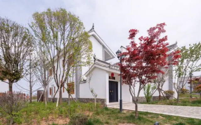 Joy 87. 8 Music Hotel