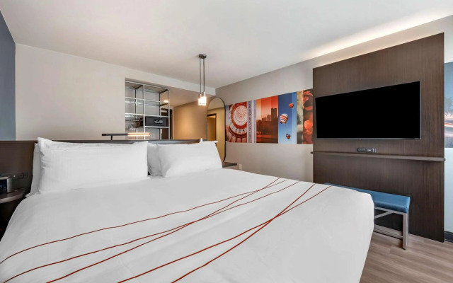 Vīb Hotel by Best Western Denver RiNo