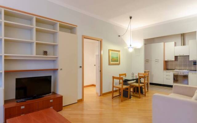 Altido Lovely Apt with Communal Pool in Nervi