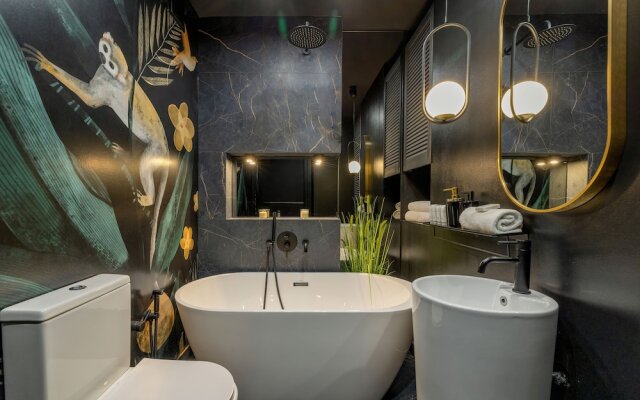Charming Apartment in Cracow by Renters