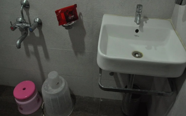 Hotel Sai Shubham by OYO Rooms