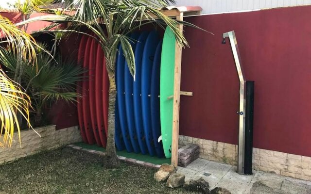 7 Waves Surf Hostel