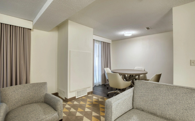 Holiday Inn Hotel & Suites Madison West - Middleton by IHG