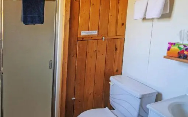 Ruth Lake Lodge Resort