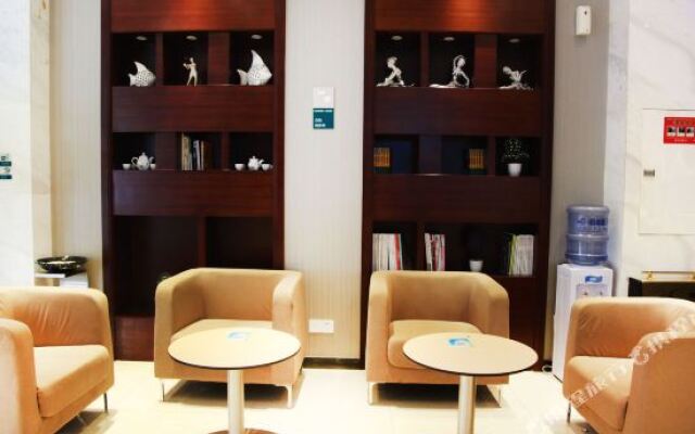 Star Hotel( FirstHospital HanzhengStreet subway)