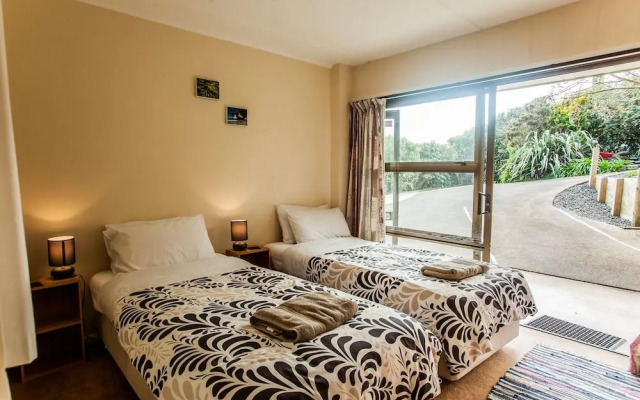 Ocean View Raglan Bed & Breakfast