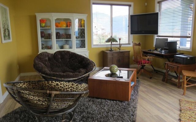 Riverview Bed & Breakfast