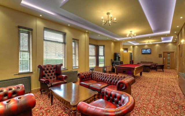 Grainger Apartments